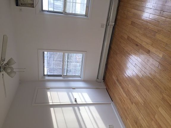 4th image of 3059 14th St APT 6
