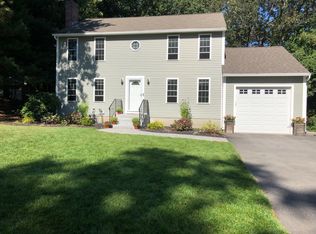 19 Hazel Ave, Nashua, NH 03062