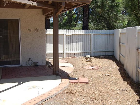 2nd image of 1134 Canterford Cir