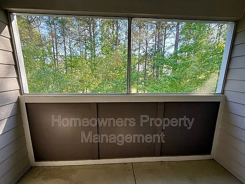 188 Gallery Dr Photo 1
