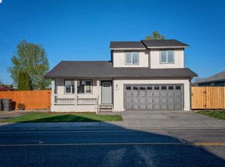 2207 S Vancouver St, Kennewick, WA 99337