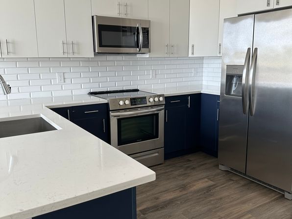 9A Clark St #401