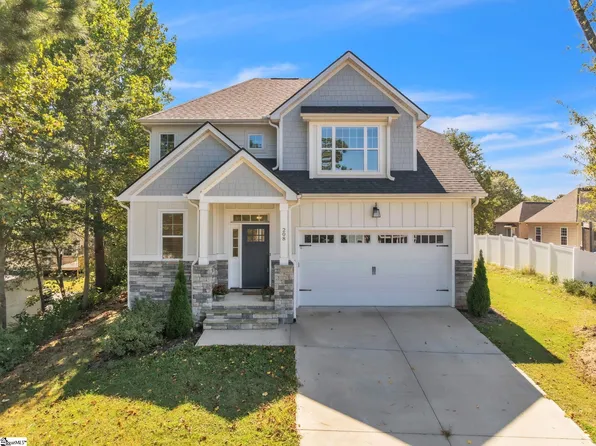 208 Orie Ct, Simpsonville, SC 29680