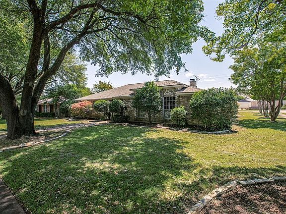 2nd image of 2628 Cedar Elm Ln