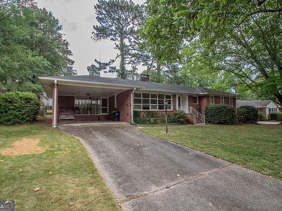 2nd image of 325 Fortson Dr