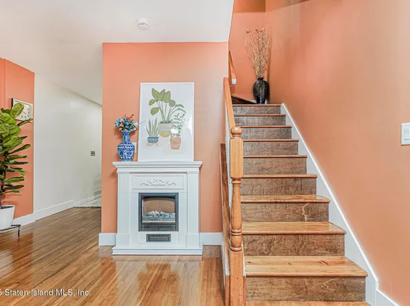 98 Church Avenue image 22 of 38