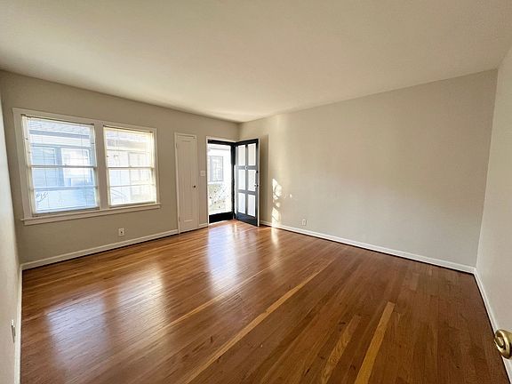 4th image of 1209-13 U St #1213C