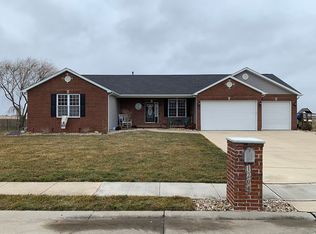 1204 Corinne Ln, New Baden, IL