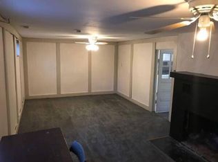 110 Woodlawn Ave #B, Chesterton, IN 46304