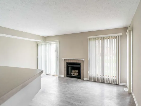 Village Walk Apartments, 298 Daniel Dr #46DS, Webster, NY 14580