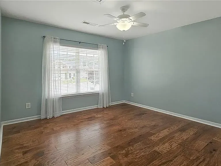 4072 Fountain Grove Dr — Photo 25
