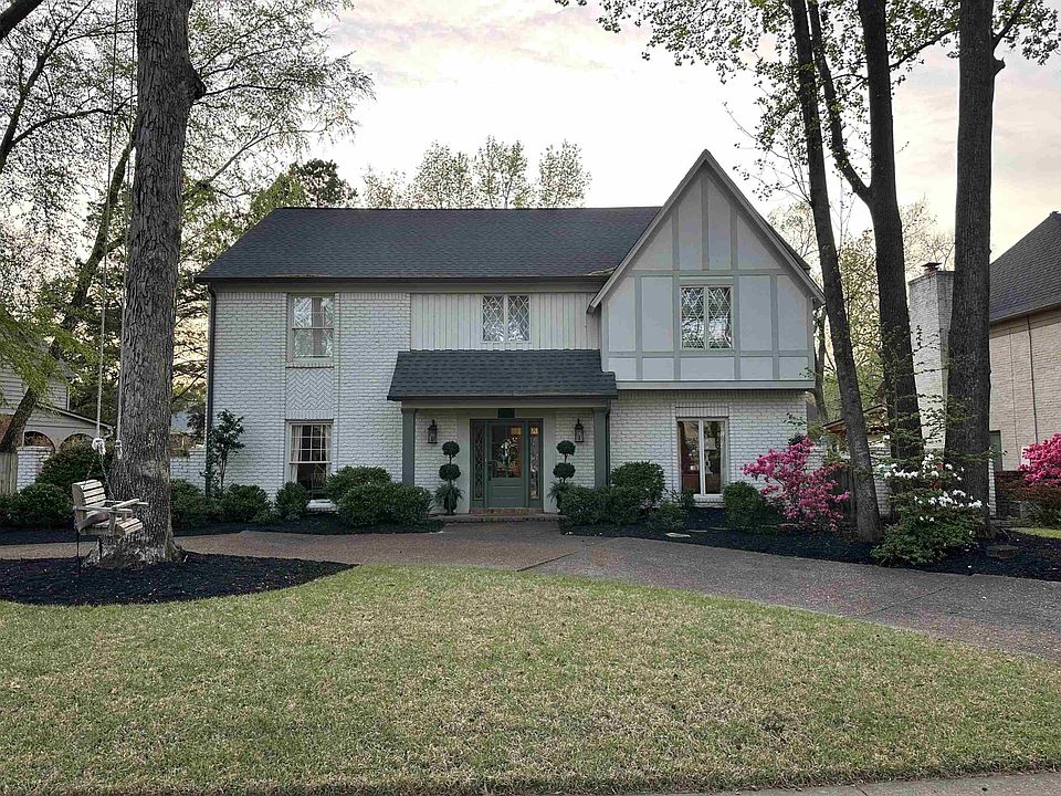 1st image of 2245 Lansingwood Dr