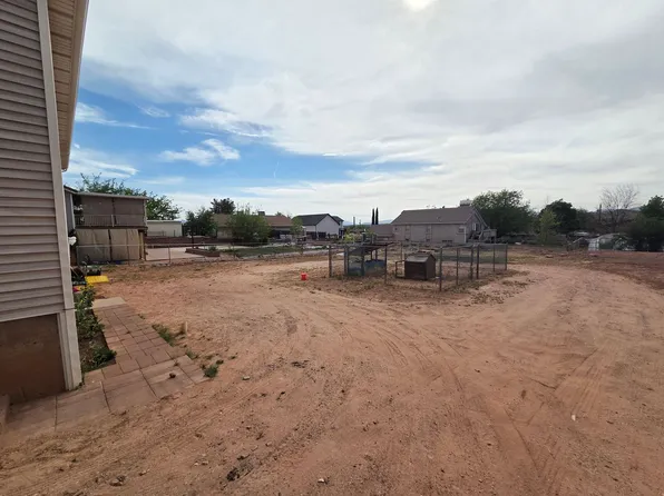 165 N 300 E, Washington, UT 84780