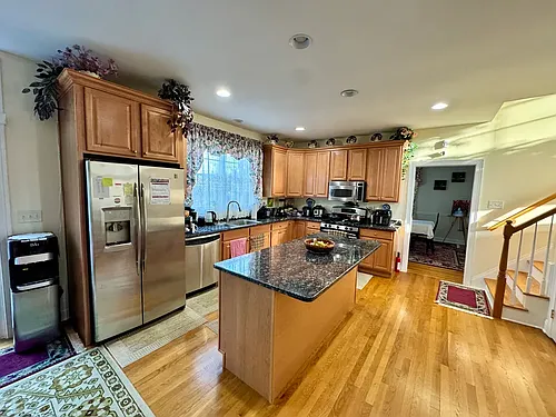 3 Goodwin Pl Photo 1