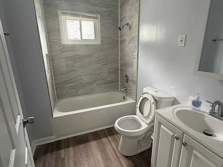 15809 Raymond St — Photo 11