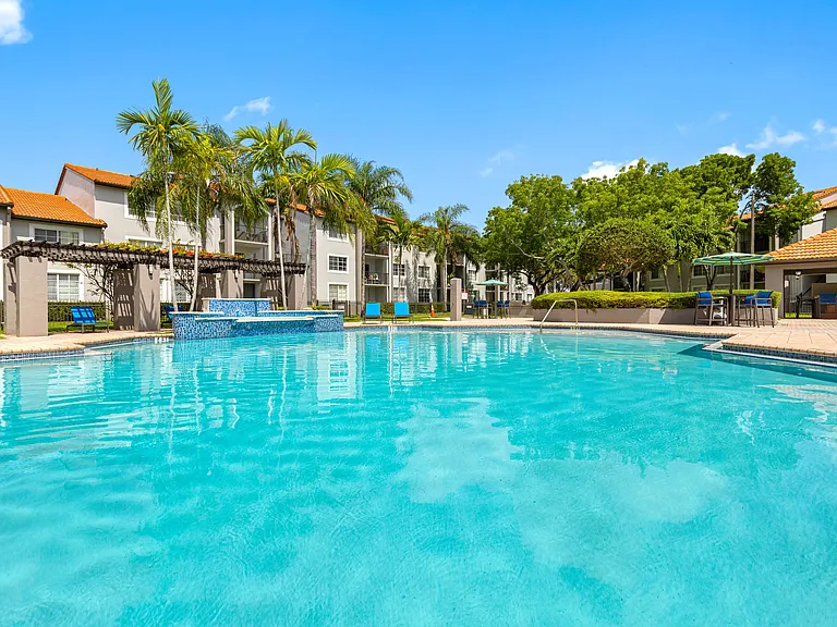 Sunset Gardens — Photo 36