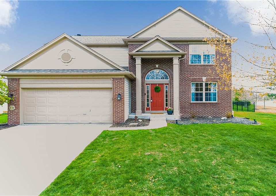 1st image of 301 Brooksburg Dr