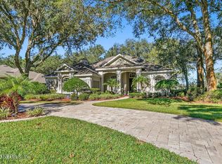 646 Queens Harbor Blvd, Jacksonville, FL 32225