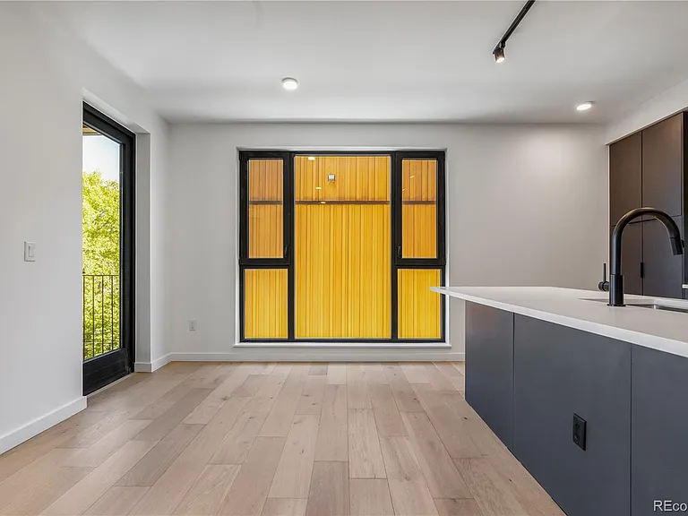 1601 Park Ave #307 — Photo 9