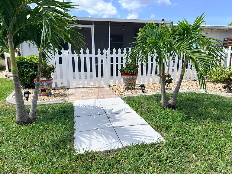 406 W Grace St — Photo 20