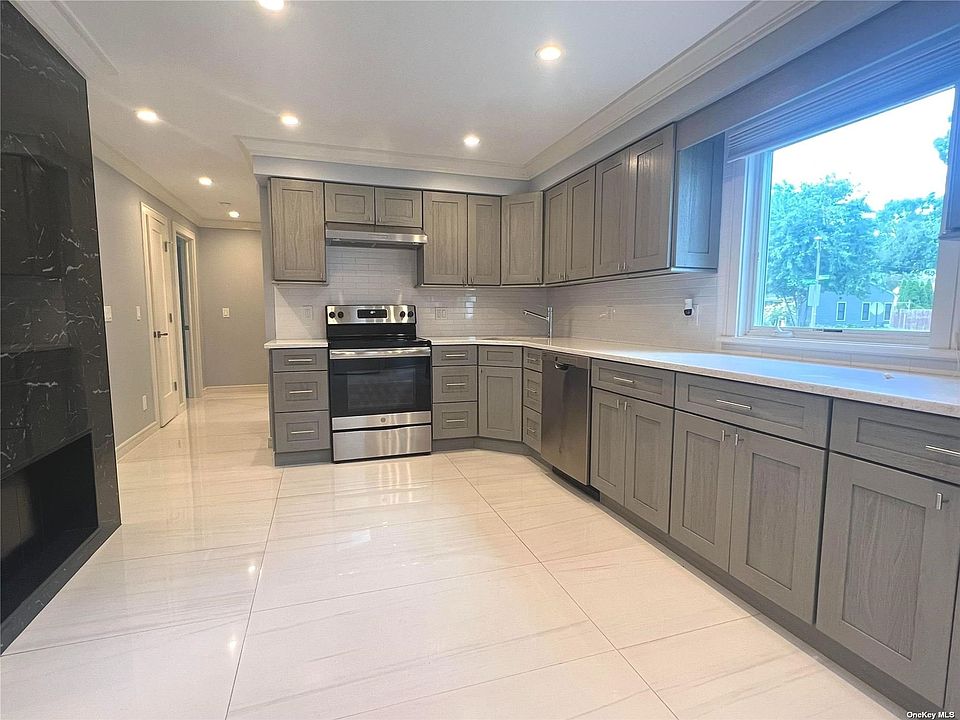 292 Acre Ln Hicksville NY Zillow Apartments for Rent in Hicksville