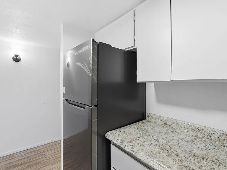 7232 N 27th Ave — Photo 32