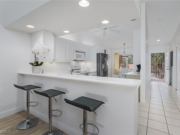 3rd image of 6760 Beach Resort Dr #2