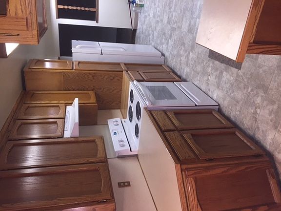 5th image of 704 Polk St S