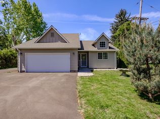 2735 Maple Ave NE, Salem, OR 97301