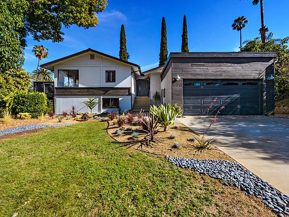 For Sale: 929 Ranrido Dr., Escondido, CA 92025