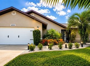 402 SW 37th Ln, Cape Coral, FL 33914
