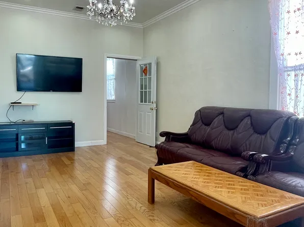 418 Athens St, San Francisco, CA 94112