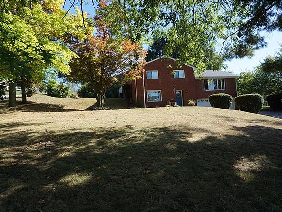 2nd image of 540 Friendship Dr