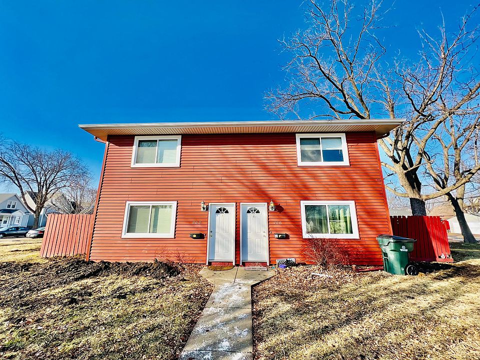 front of side by side duplex
