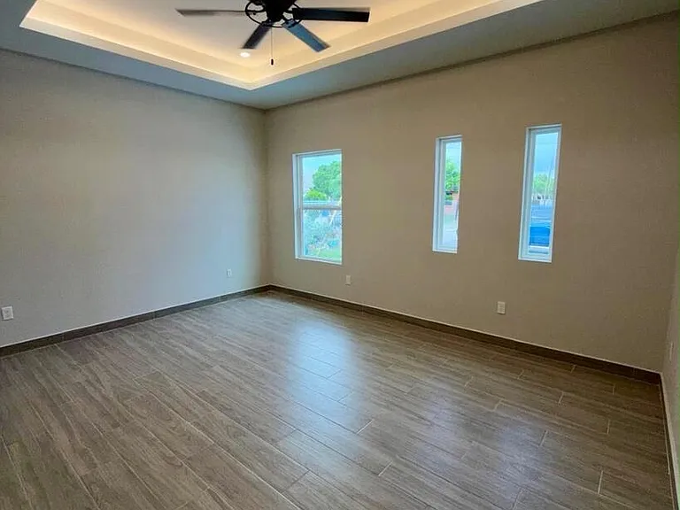 317 Avenida Del Sol #A — Photo 11
