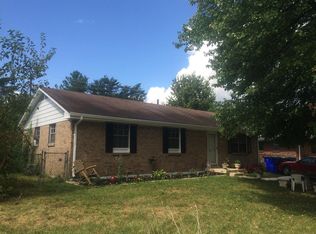 1887 Barksdale Dr, Lexington, KY 40511