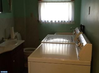 806 Fritz Ave, Reading, PA 19607