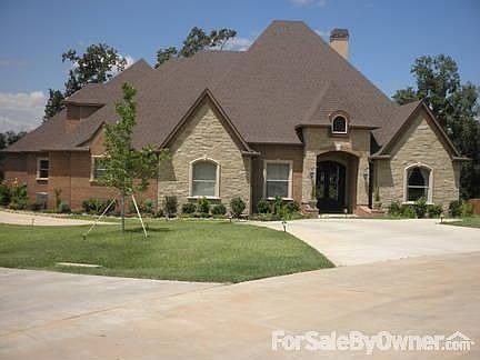 Truly Beautiful Custom Designed Home
						:
						Extremely Nice Spacious Home to live in & Enjoy. Study can be 5th bedroom.