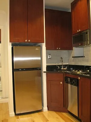 Rented by Tower Brokerage | media 22