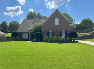 7104 Mossy Bank Trl SE, Owens Cross Roads, AL 35763