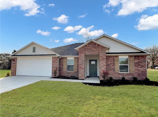 101 Ratliff Ave, Pea Ridge, AR 72751