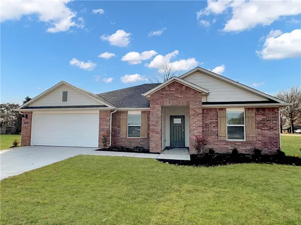 446 W Taverner Xing, Farmington, AR 72730