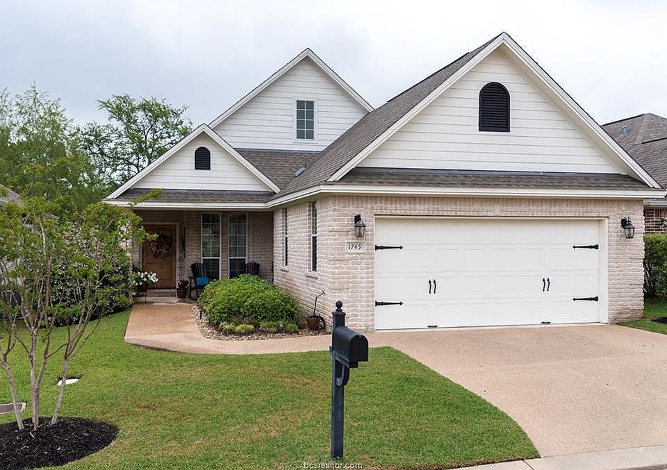 1st image of 1749 Parkland Dr