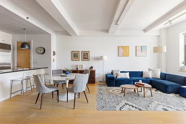 Rented by Compass | media 14