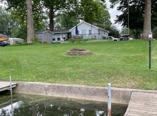 20 Ems B9 Ln, Pierceton, IN 46562