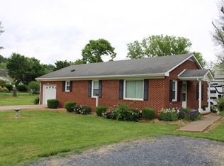 1400 Springhill Rd, Staunton, VA 24401