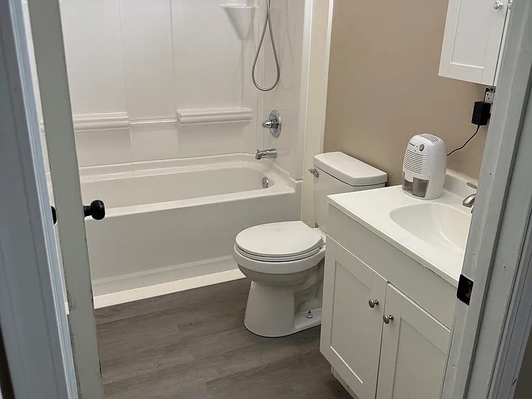 19 Maple Ave — Photo 11