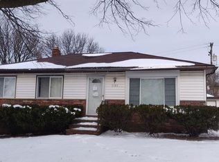 8503 Care Dr, Garfield Heights, OH 44125