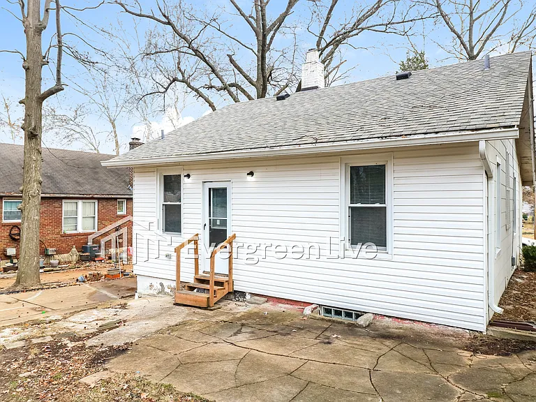 3533 Marshall Ave — Photo 14