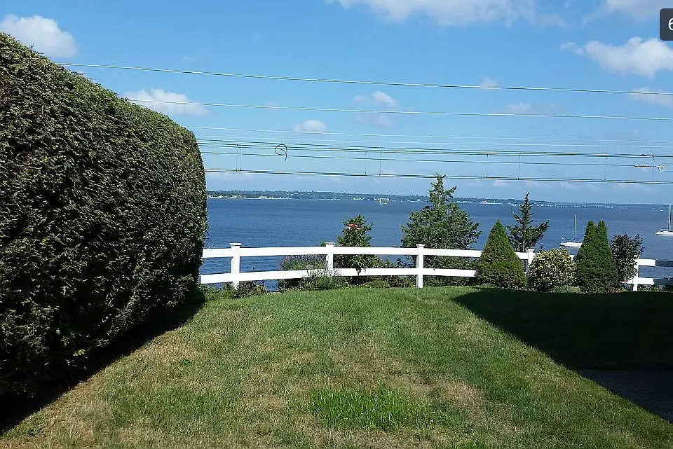 4160 Post Rd